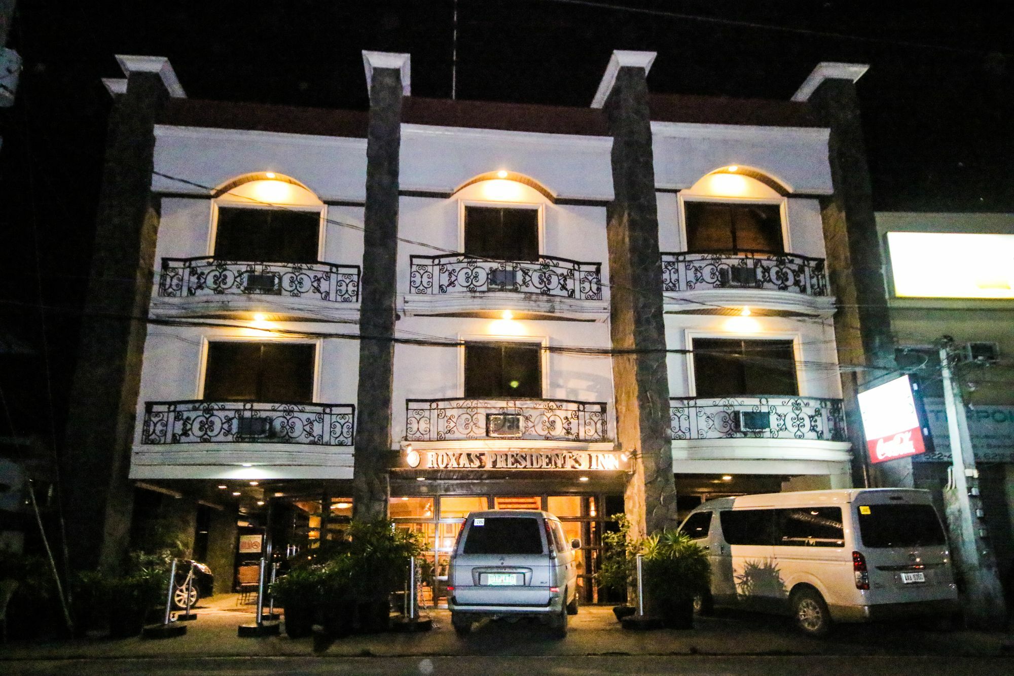 Roxas President'S Inn Extérieur photo